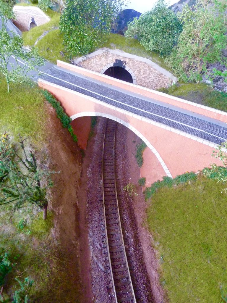 P1370492%2520%25281%2529